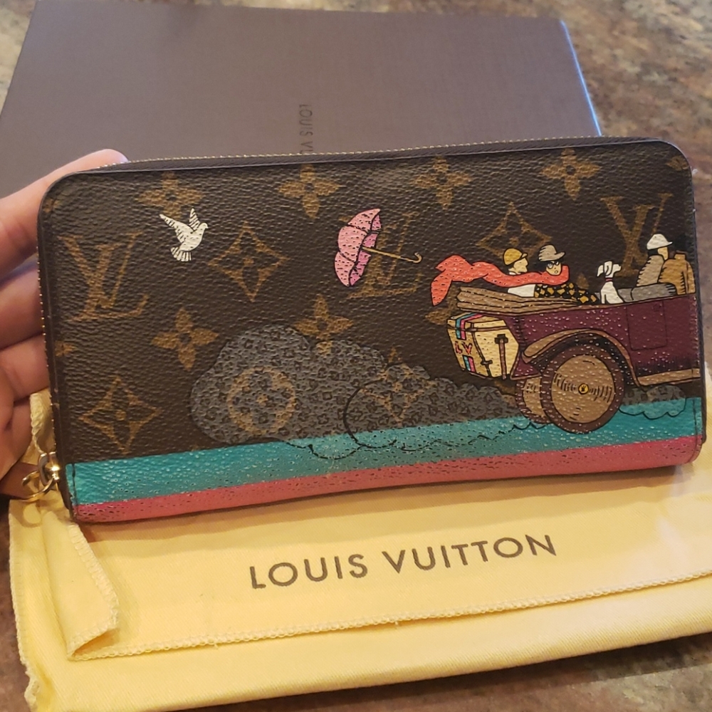 Louis Vuitton continental wallet
